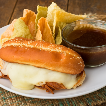 Slow Cooker French Dip Sandwich