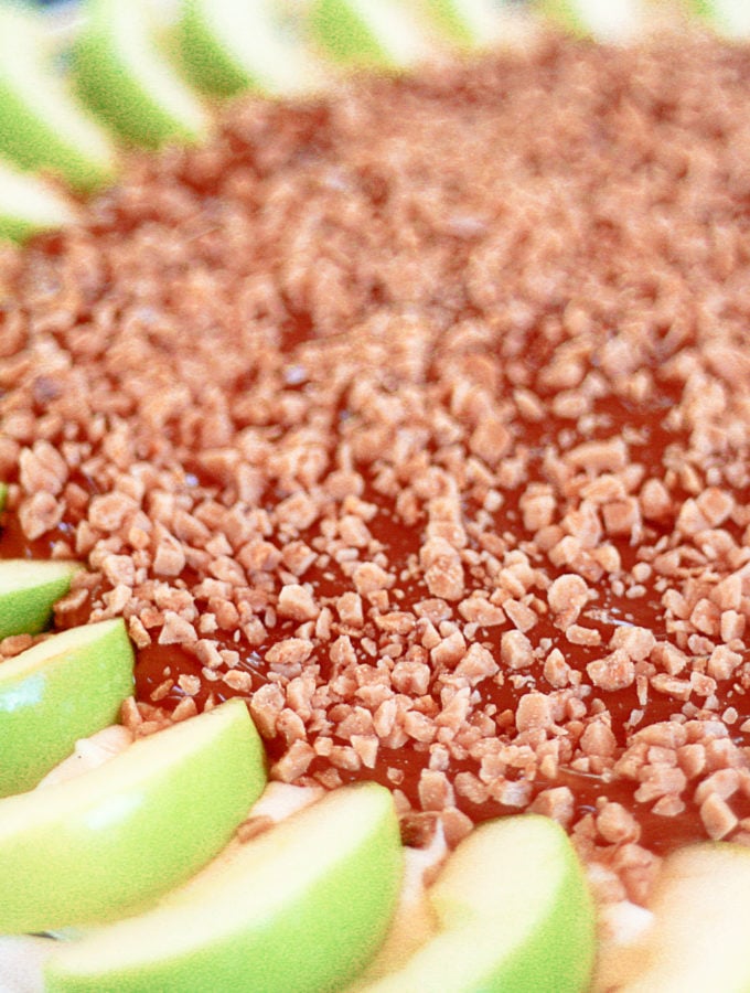 Caramel Apple Dip | JenniferCooks.com