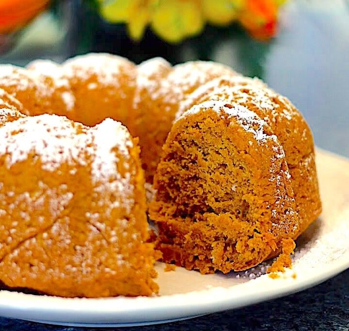 2 ingredient pumpkin cake