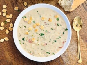 Easy New England Clam Chowder