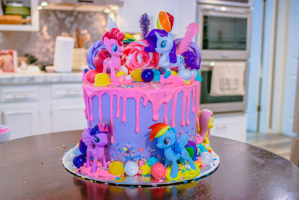 My Little Pony Cake | JenniferCooks.com