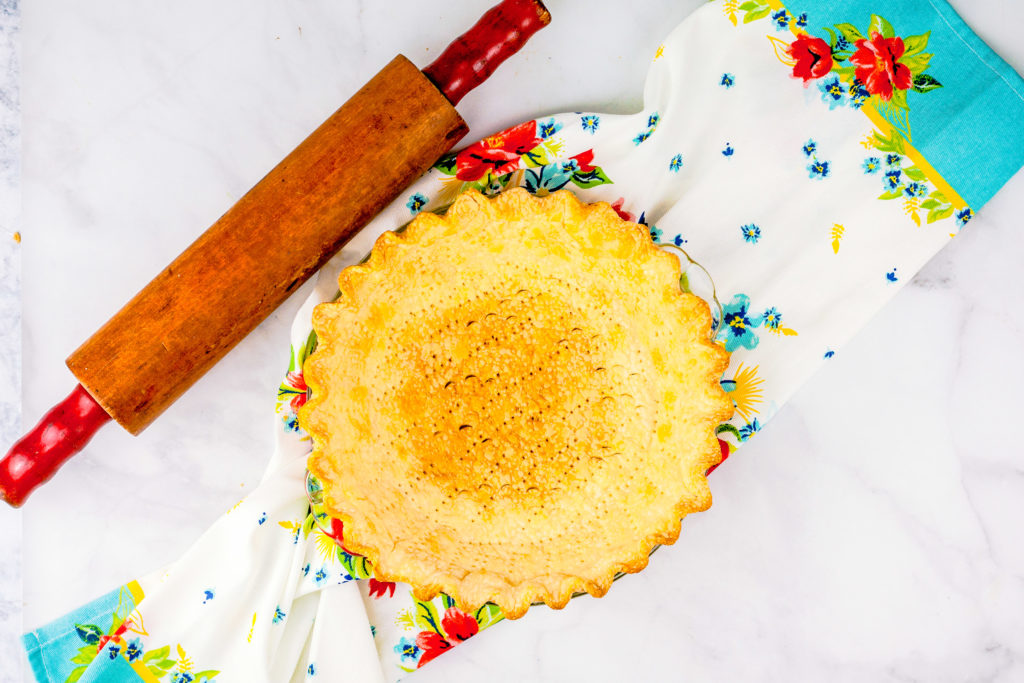 Buttery Flaky Pie Crust | JenniferCooks.com