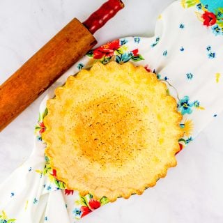 Buttery Flaky Pie Crust | JenniferCooks.com