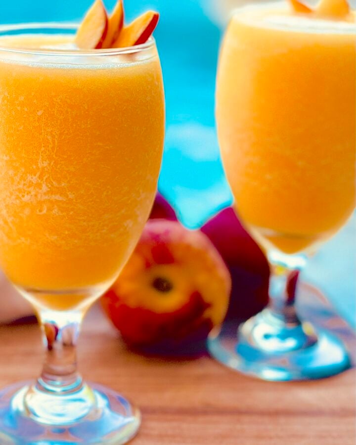 Frozen Peach Bellini on Jennifer Cooks