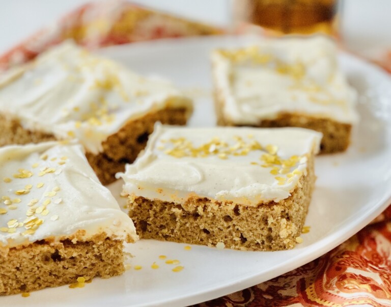 Easy Pumpkin Bars with Maple Cream Cheese Frosting | Jennifer Cooks
