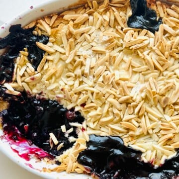 Deep blueberry filling topped with buttery cake and toasted almonds.